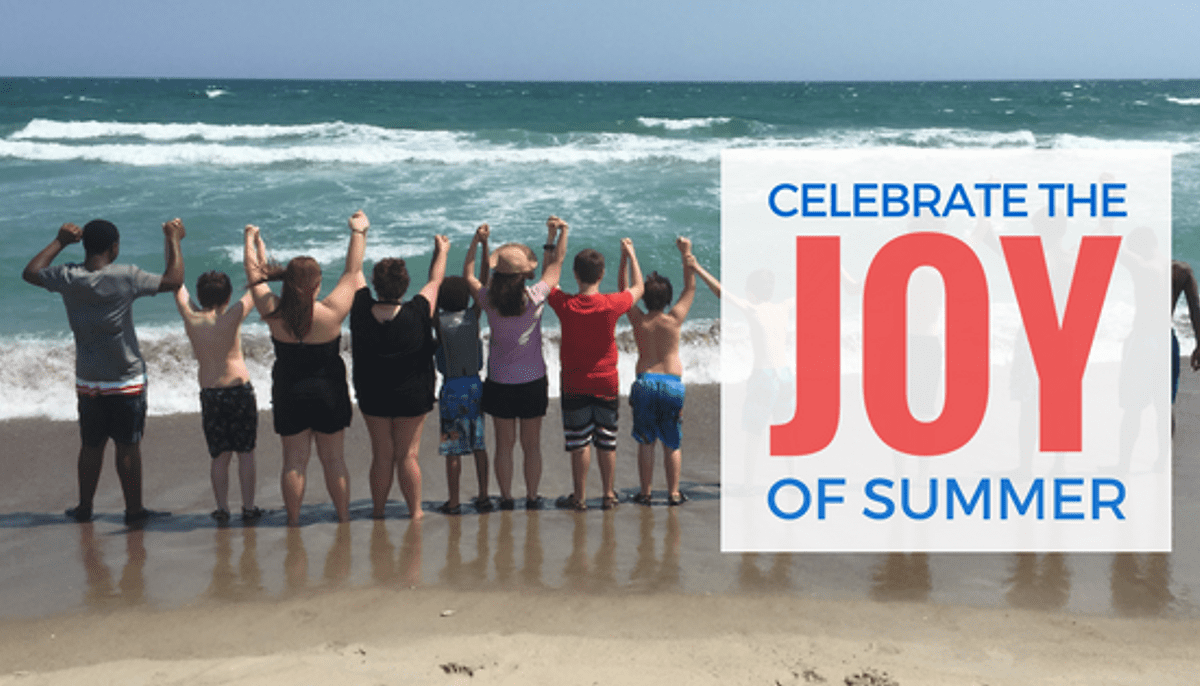 Children rejoicing at the beach